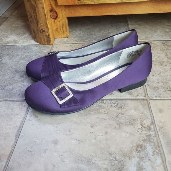 Predictions Purple Satin Flats Women's Size 7.5 - Picture 2 of 7